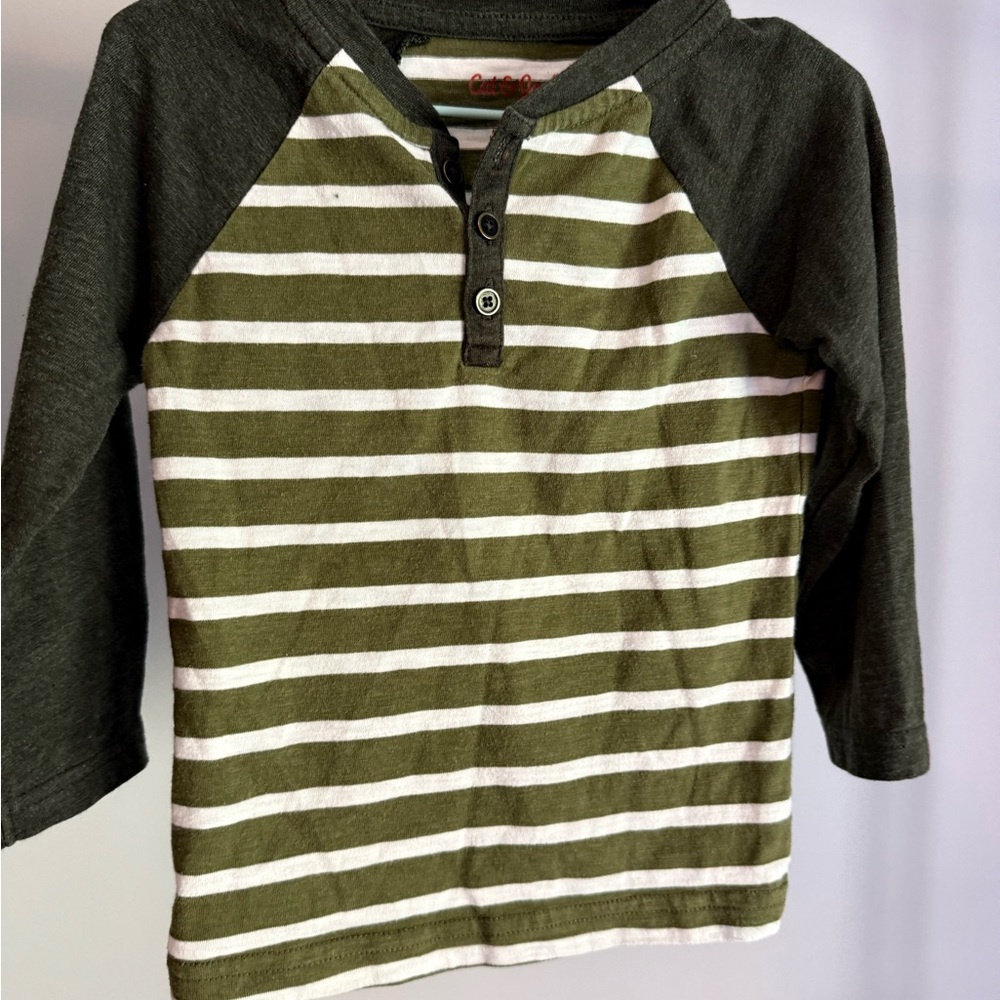 Cat & Jack Green and White Long Sleeve Tee